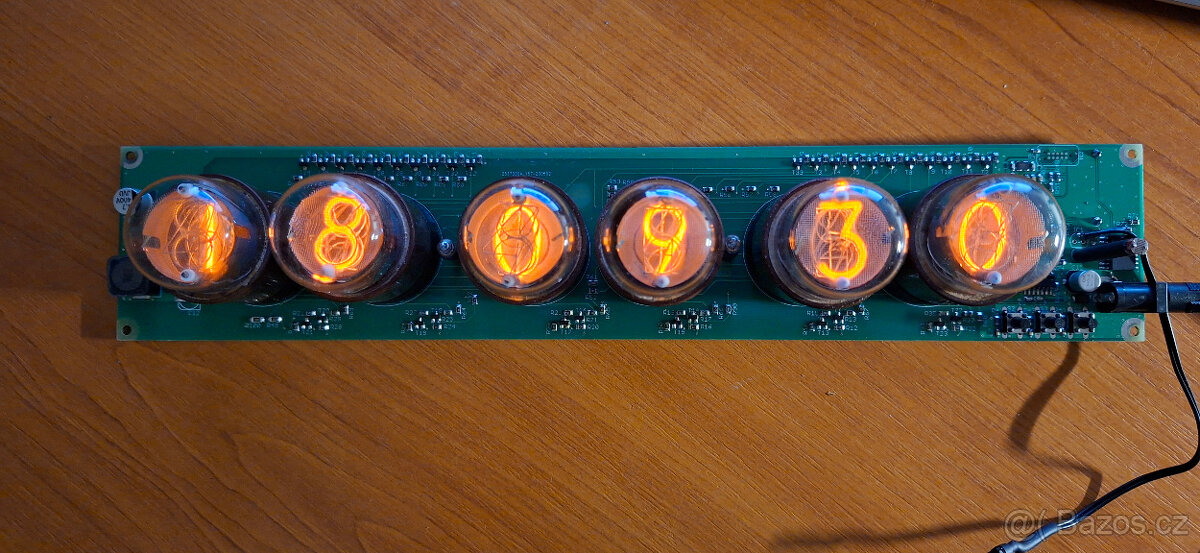 digitronové hodiny IN-1