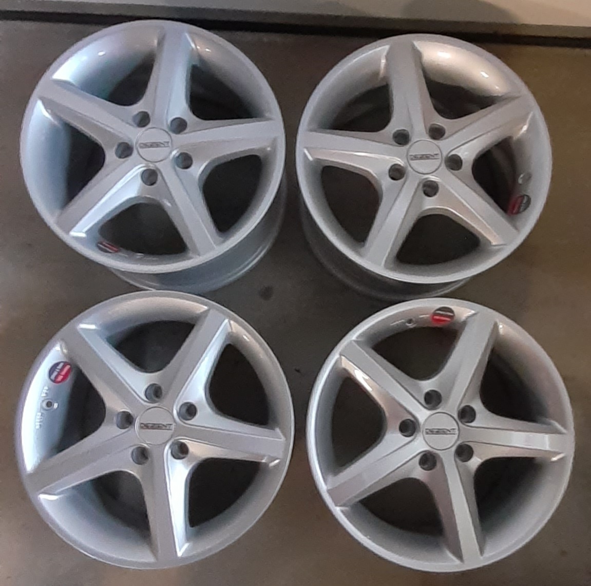 NOVÉ ALU KOLA, DEZENT A.