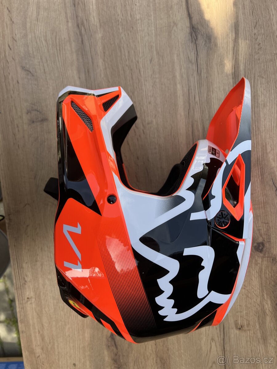 Cross / Enduro helma Fox