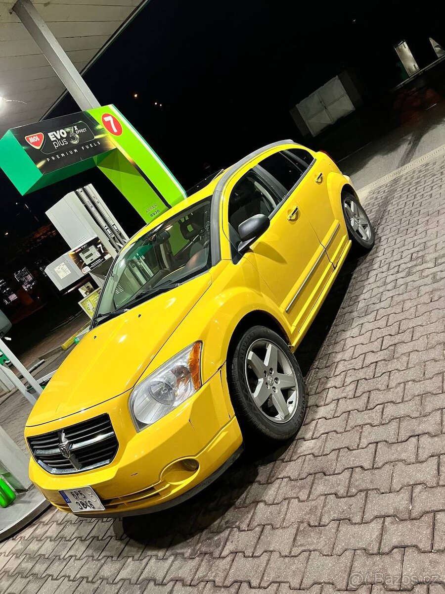 Dodge Caliber pohon všech kol 2.4i 128kw nájezd 122000