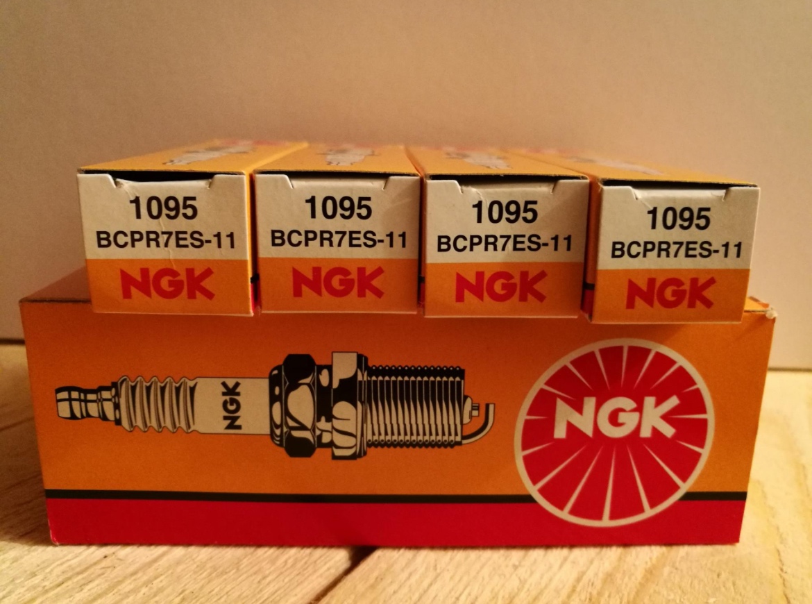 NGK BCPR7ES11 Saab zapalovací svíčky