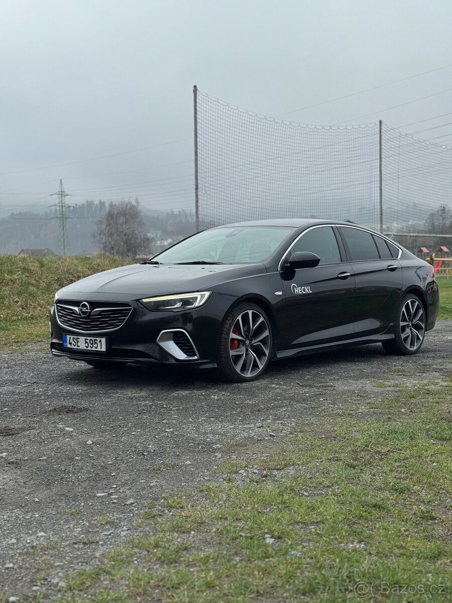 Opel INSIGNIA GSI CDTi