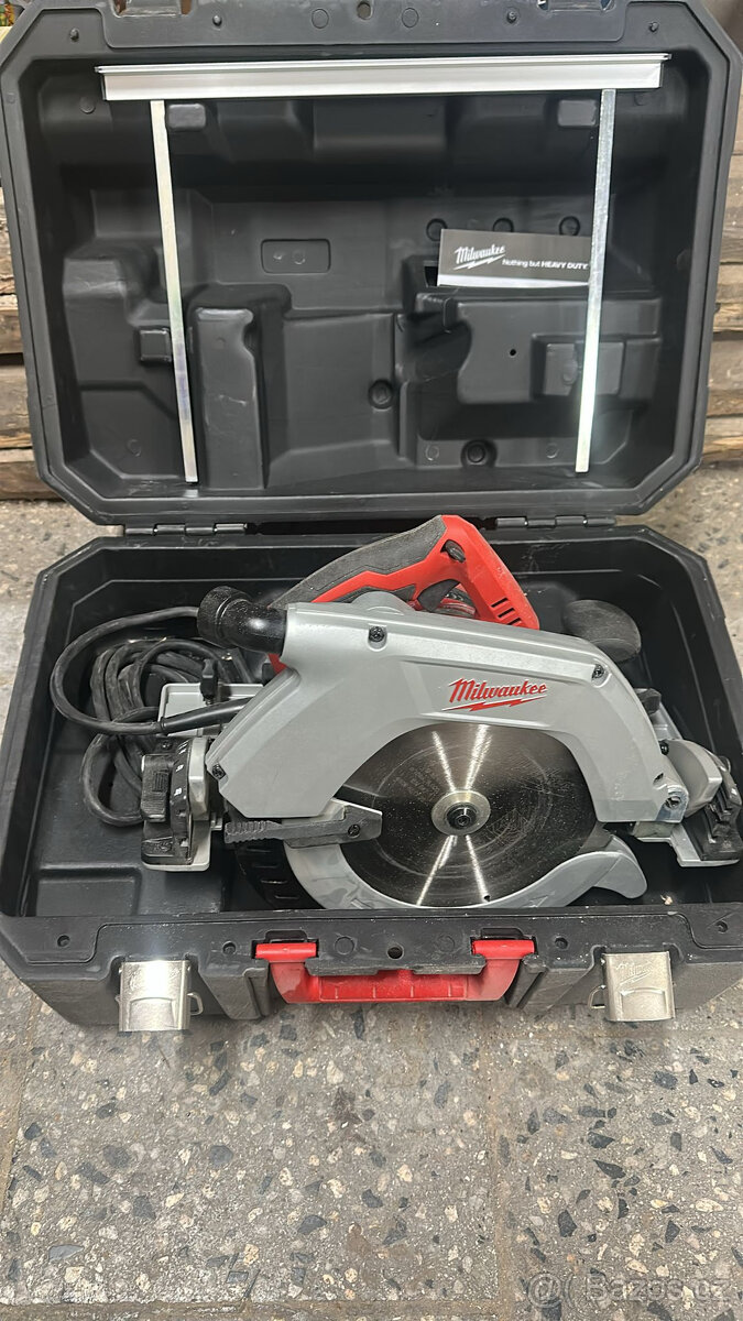 kotoučová pila MILWAUKEE CS 85 + kufr