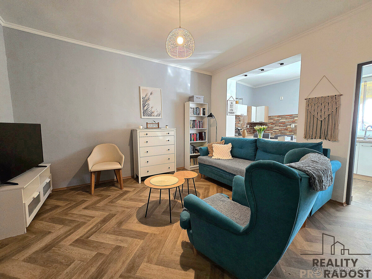 Prodej rodinného domu 3+1, 85m2, s garáží a pozemkem 1534m2,