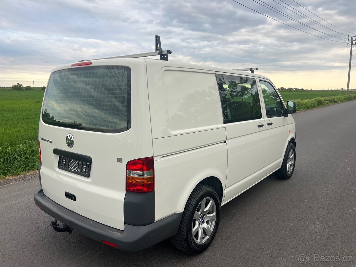 VW Transporter T5 1.9 TDI