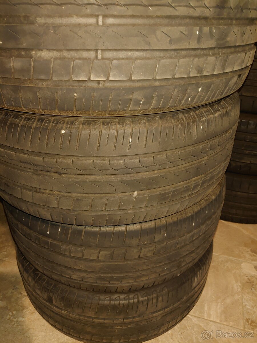 Letní sada Pirelli 235/55/18