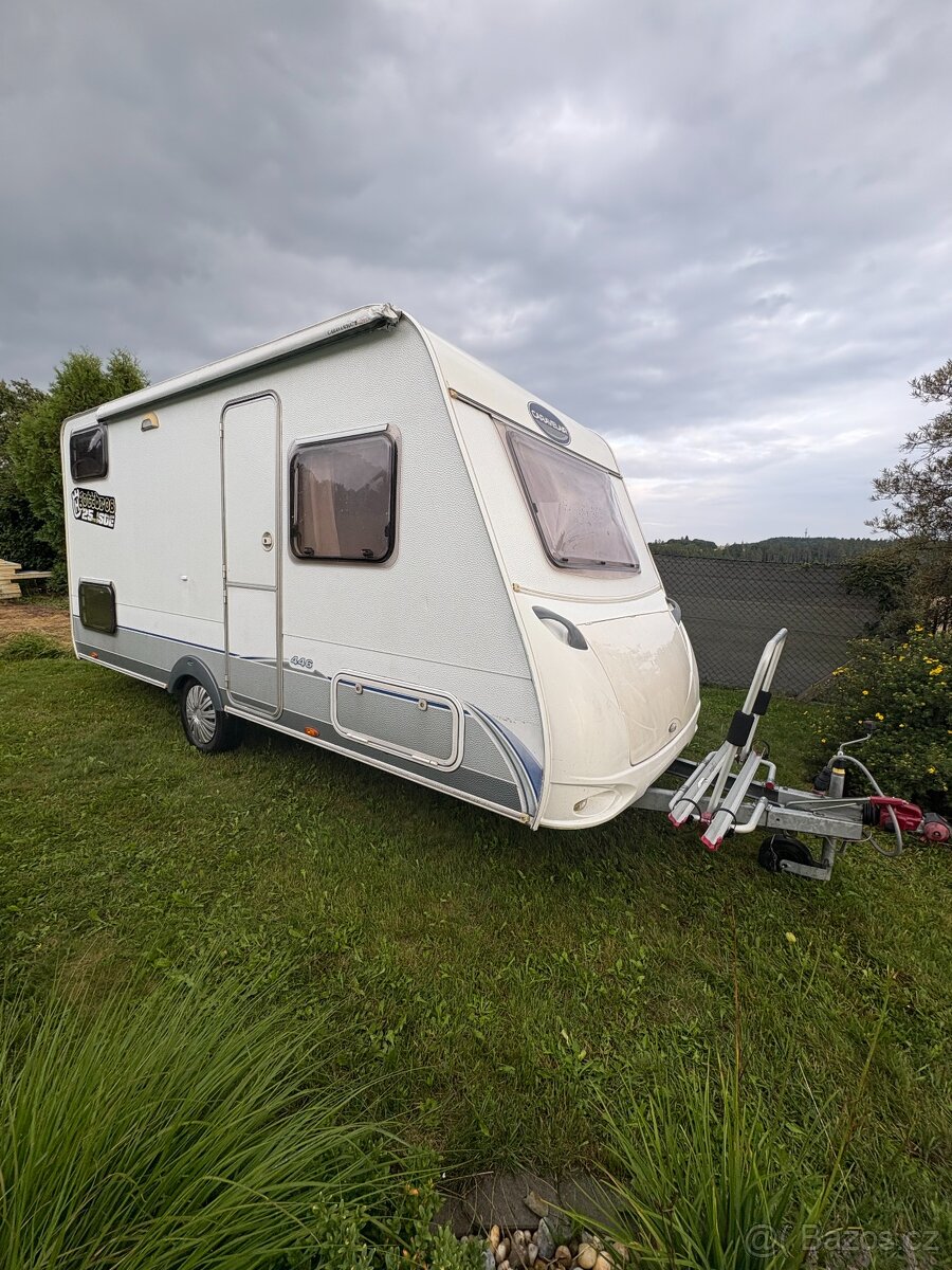 Karavan obytný přívěs Caravelair Antares 446 pro 5 osob