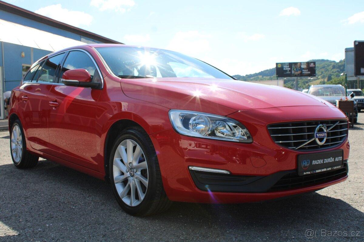 Volvo V60 2,0 D2 ČR,1.MAJ,TAŽNÉ,ROZVODY,2016