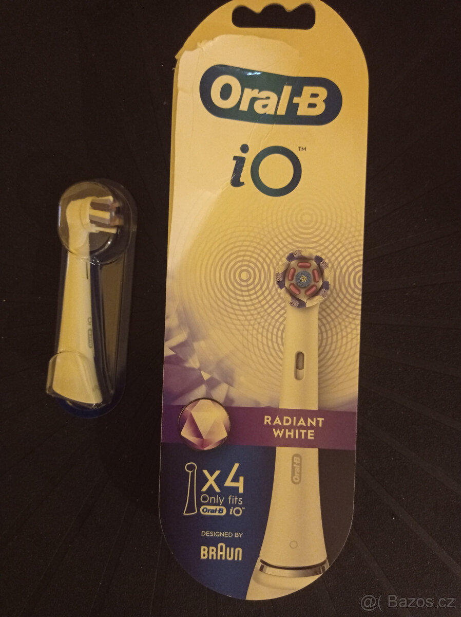 Náhradní kartáčky na ORAL B iO