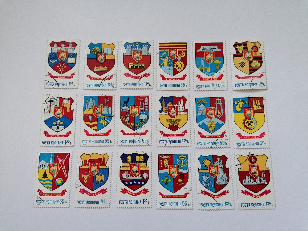 Známky Rumunsko 32 známek znaky domy květiny minerály