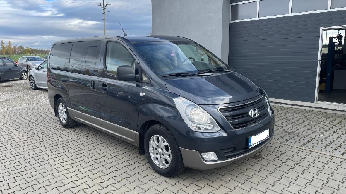 Hyundai H 1, 2,5 CRDI 8MÍST / AUTOMAT / AC, RV 4/2015