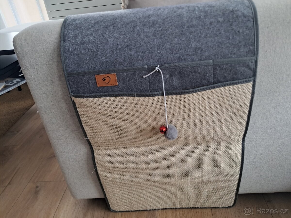 škrabadlo pro kočku