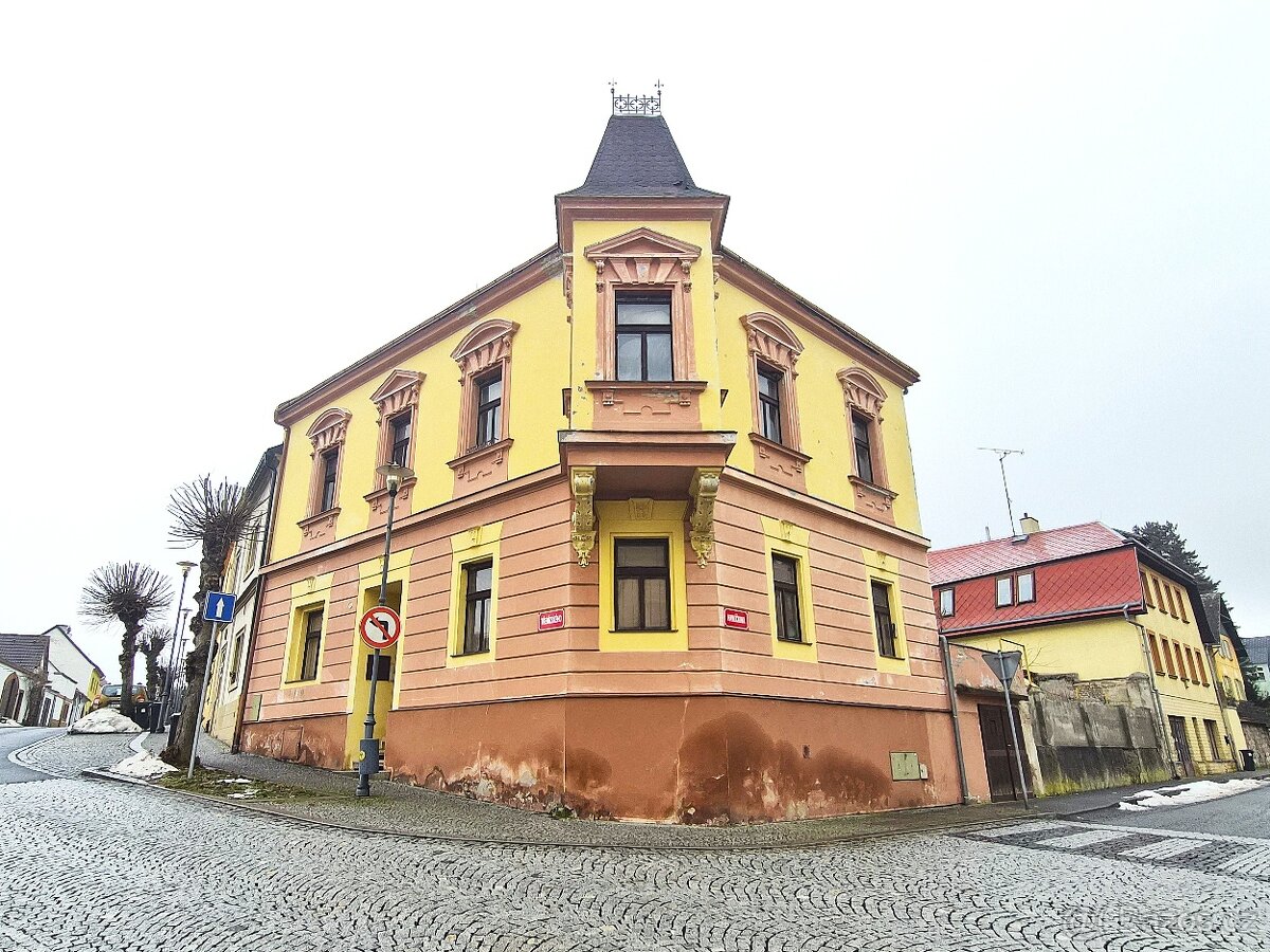 Prodej dvougeneračního domu v Klášterci nad Ohří