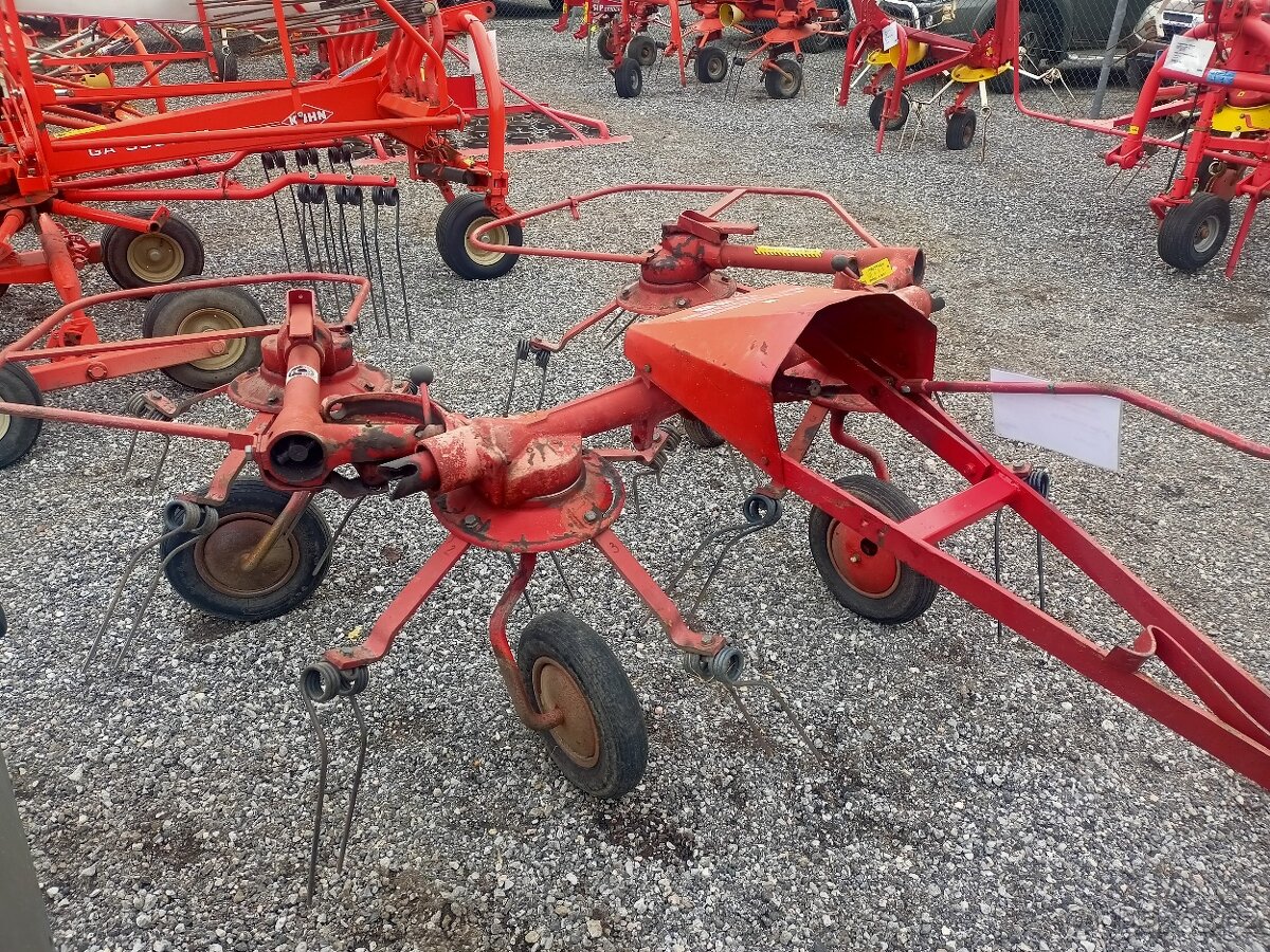 Obraceč sena Potinger 4 m tazeny