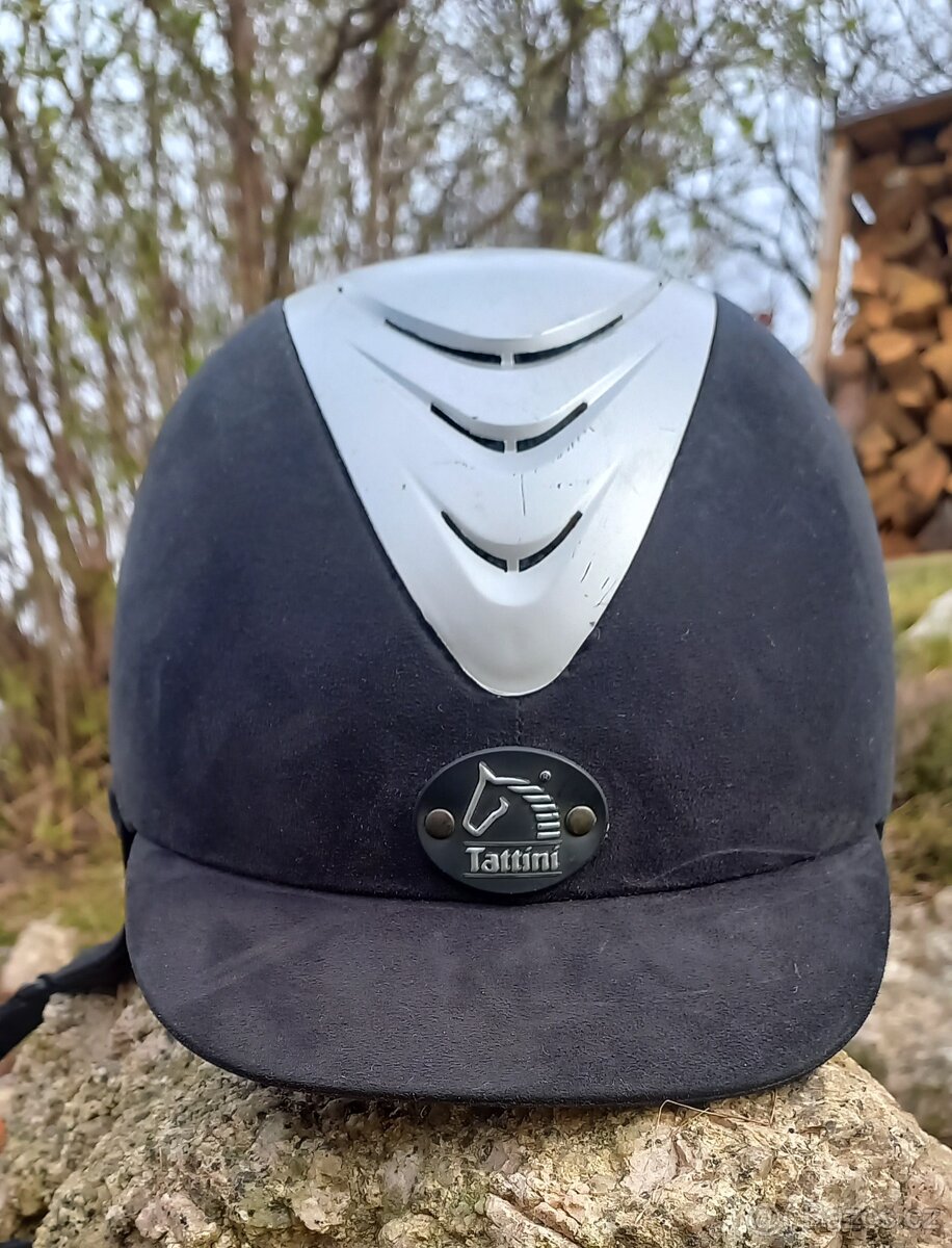 Jezdecká helma Tattini