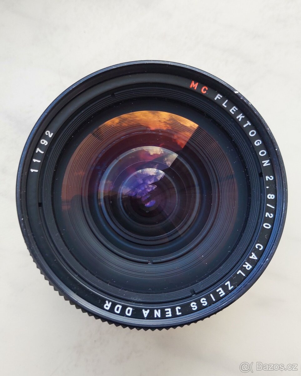CARL ZEISS MC FLEKTOGON 2,8/20