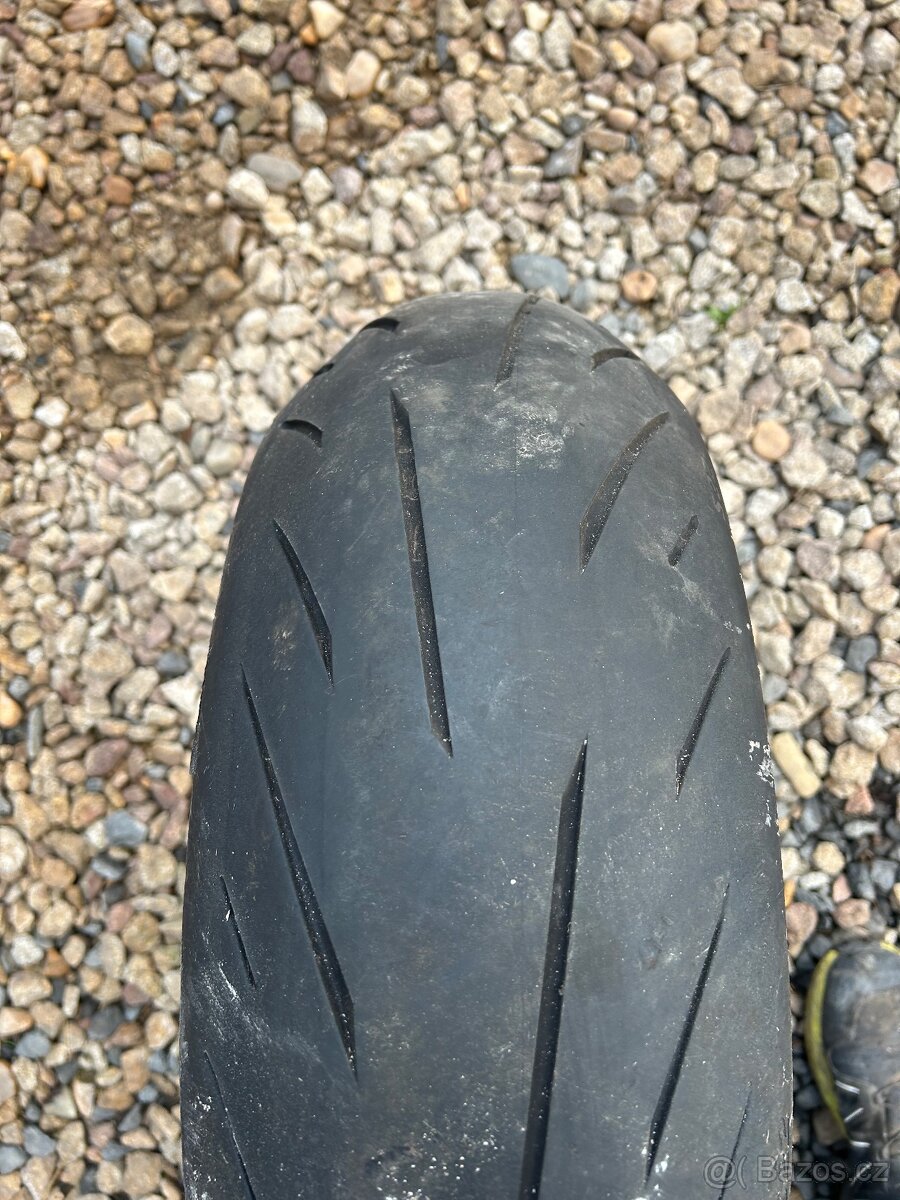 Pneu 190/50 r17