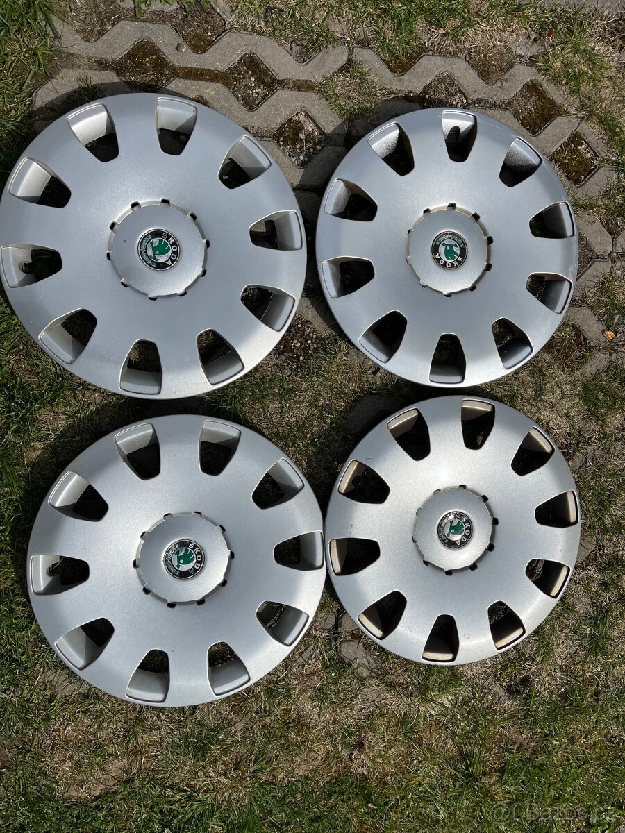 4xoriginalni poklice Skoda R15