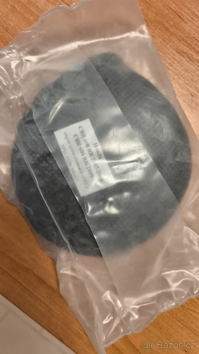 11) Honda CBR 600RR 2007 – 2008 - kryt motoru - alternátor (