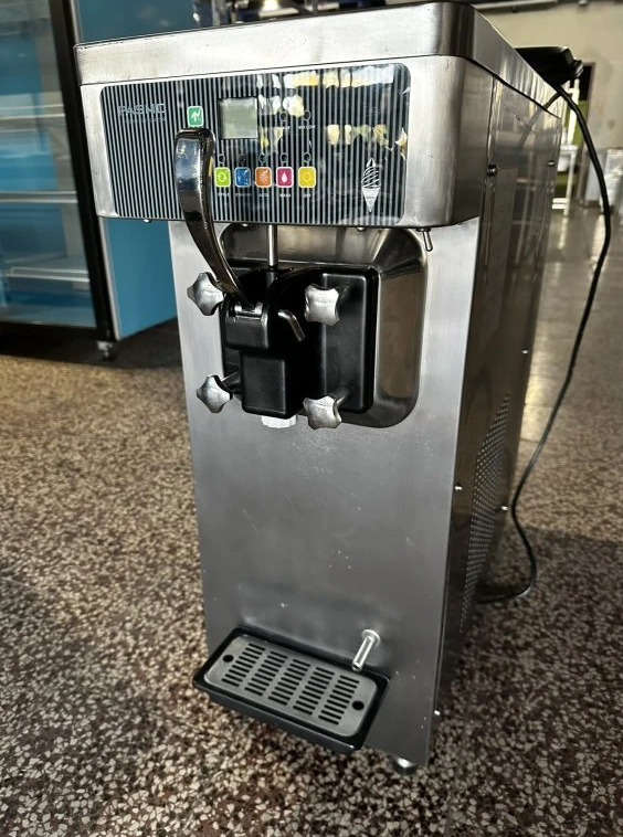 Zmrzlinový stroj Pasmo S930F