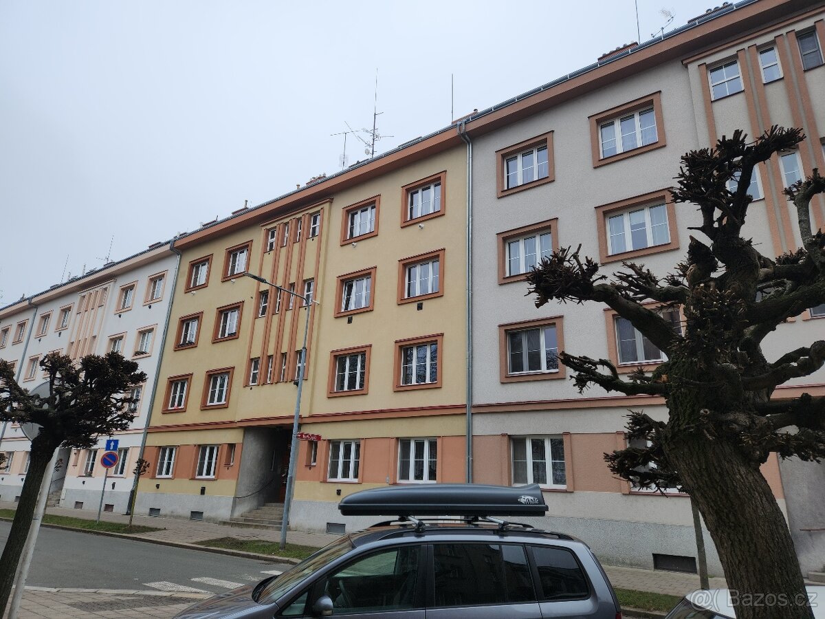 Prodej bytu 2+kk, 61 m2, Bidlova, Hradec Králové