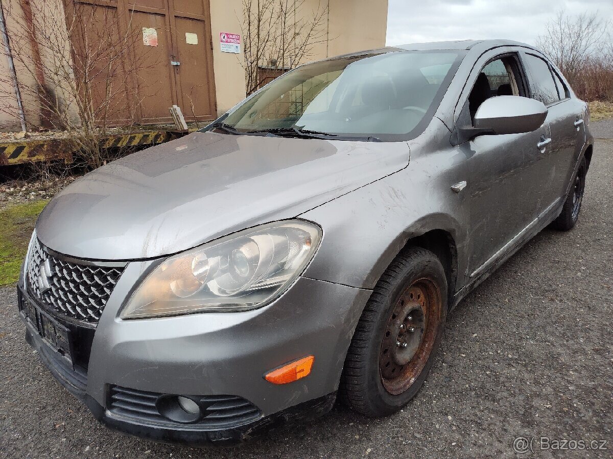 Náhradní díly SUZUKI KIZASHI (2011,2.4 benzín,CVT)