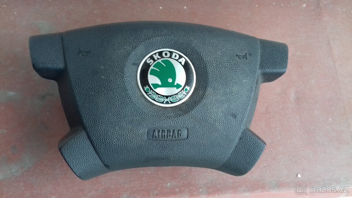 Airbag řidiče Škoda Fabia 1 před facelift