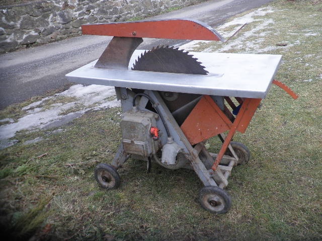 cirkulárka s kolíbkou