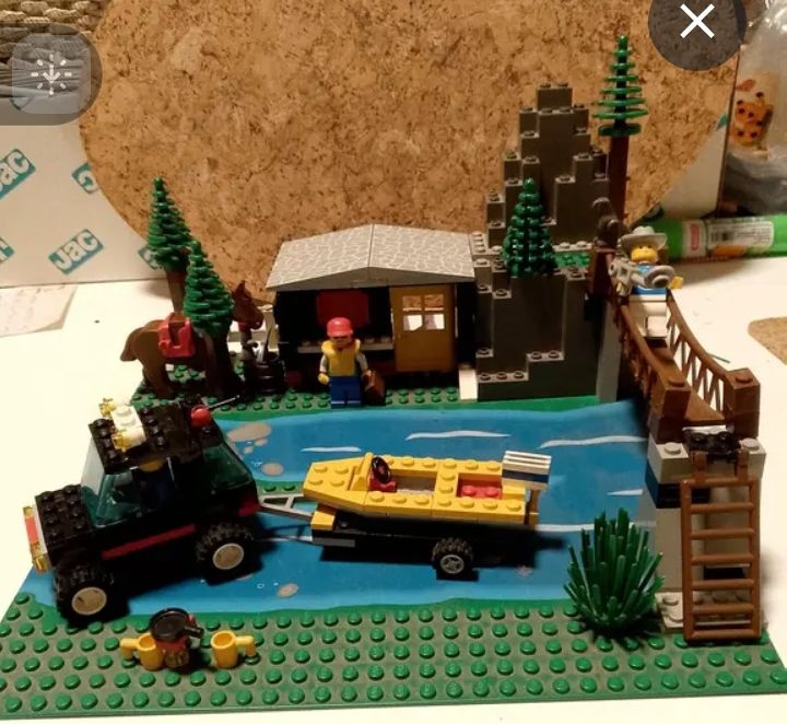 Lego mountain river