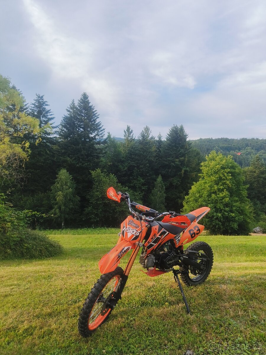 Pitbike KXD 125 kola 17/14