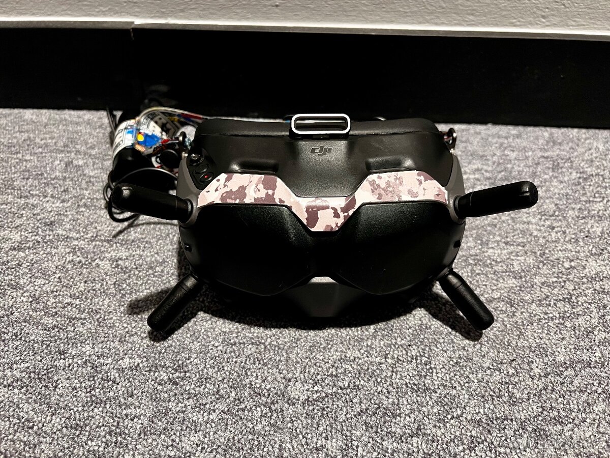 DJI FPV Goggles V2