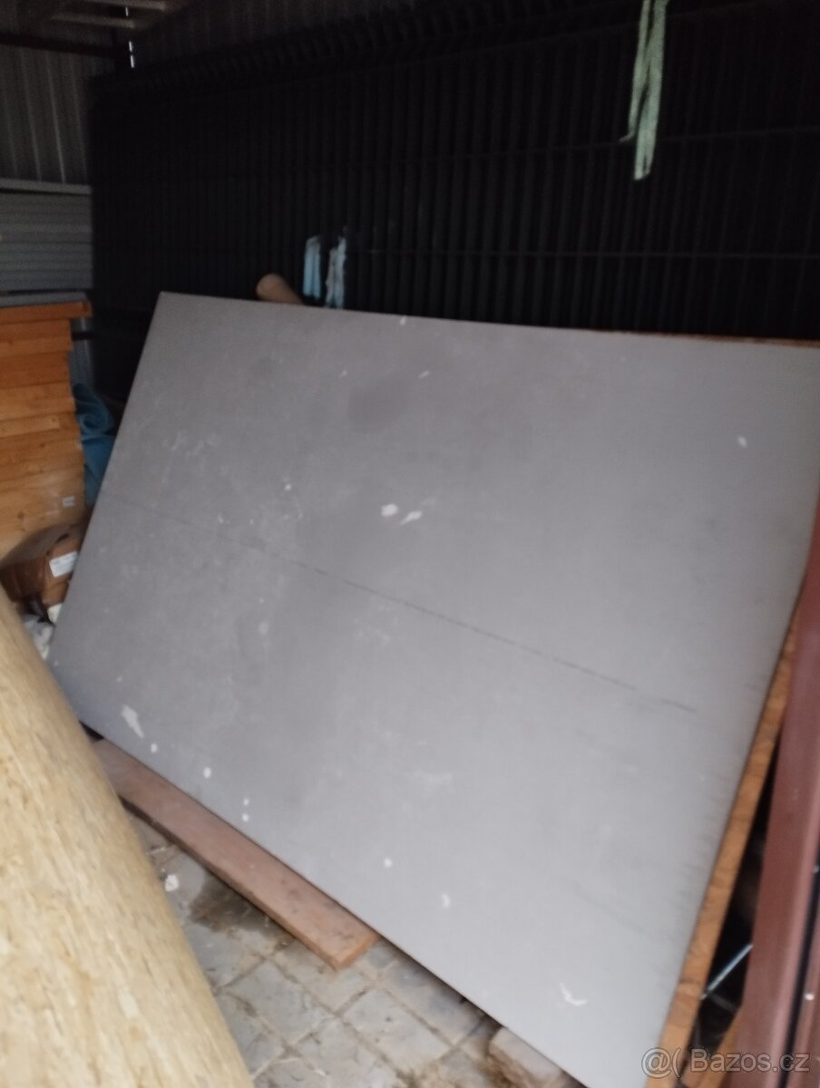 Zůstatek materiálu.