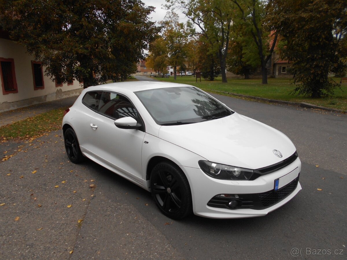 Volkswagen Scirocco, 1,4 TSI R-Line 1 mj new ČR-2013