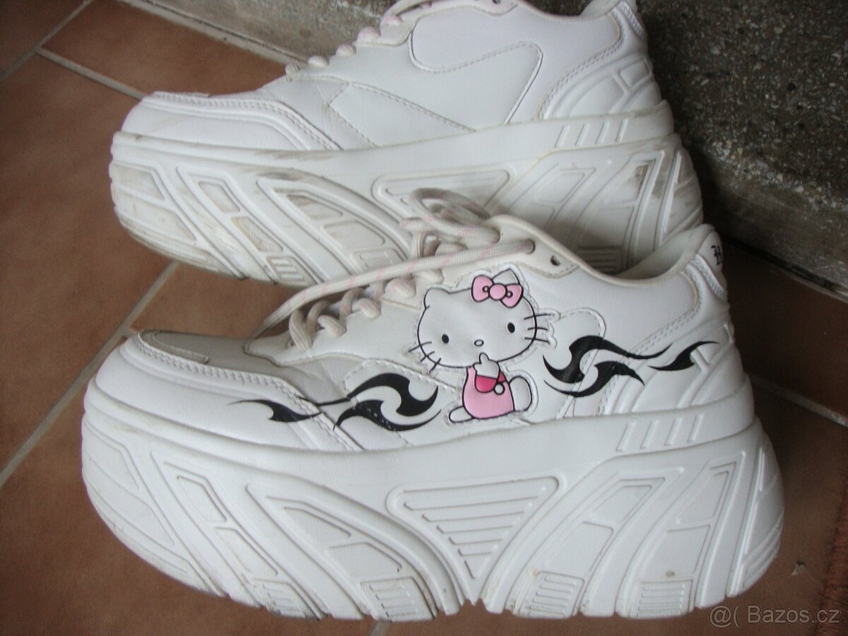 boty-botasky Kitty vel.39 BERSHKA