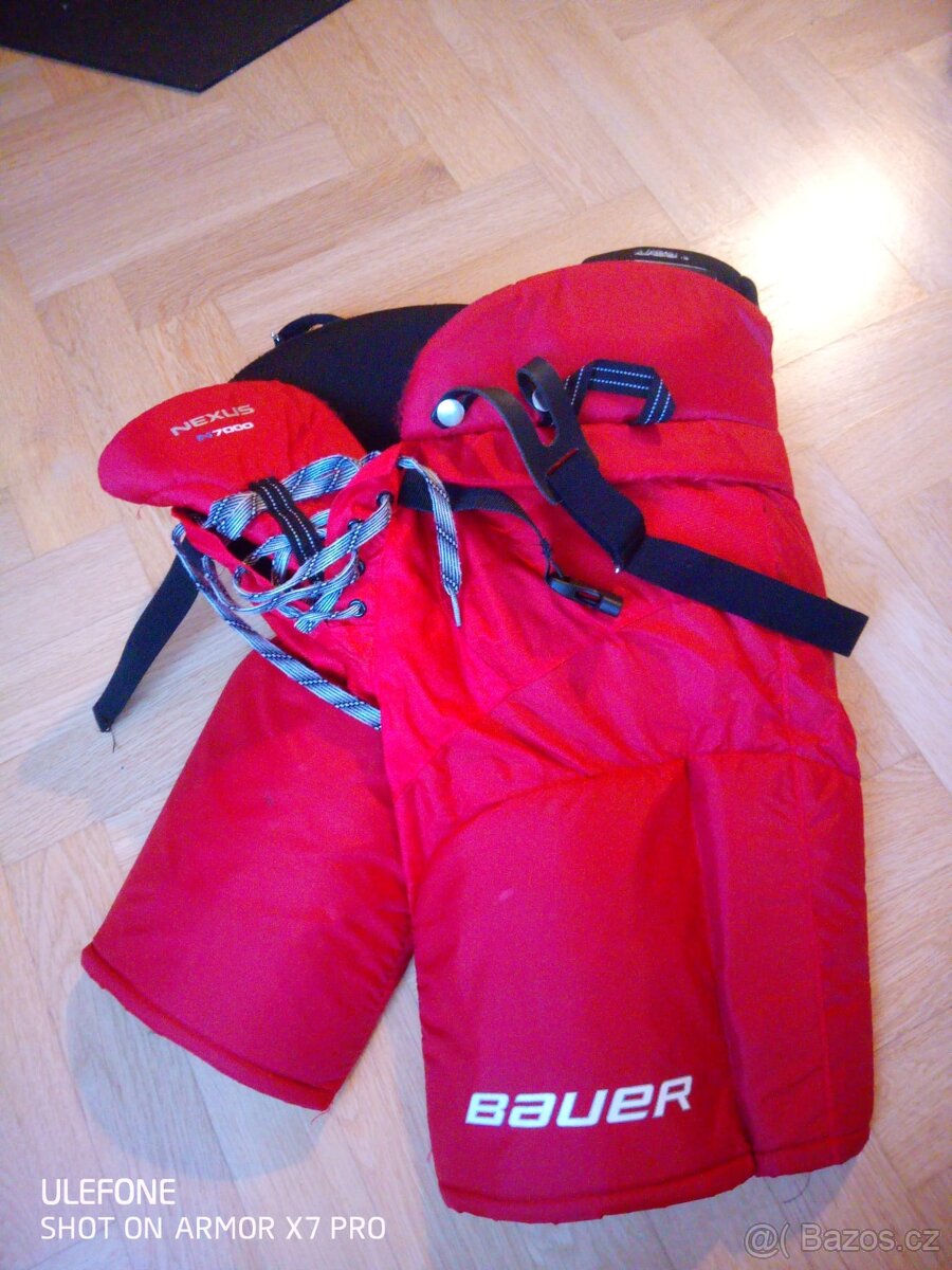 prodám použité kalhoty značky Bauer nexus