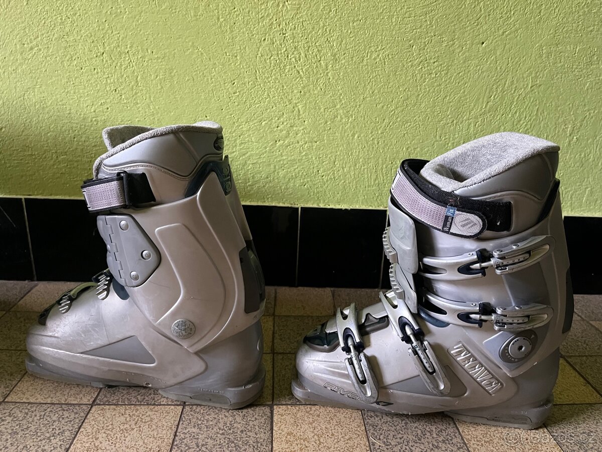 Dámské Lyžáky TECNICA vel. 40 (255)