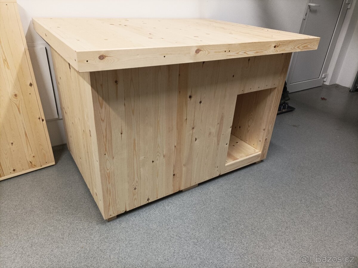 Bouda pro psa, skladem, masiv, skladem