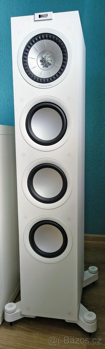 KEF Q550
