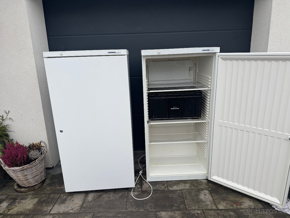 2X Gastro lednice chladnička LIEBHERR Profi Line FKS 5000