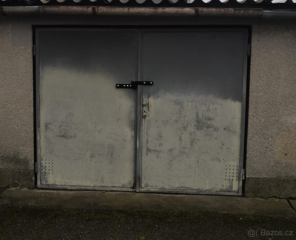 Náměšť nad Oslavou, ulice Husova