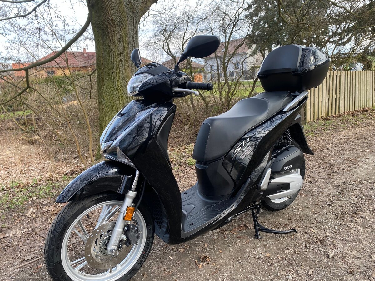 Honda SH 125 Top