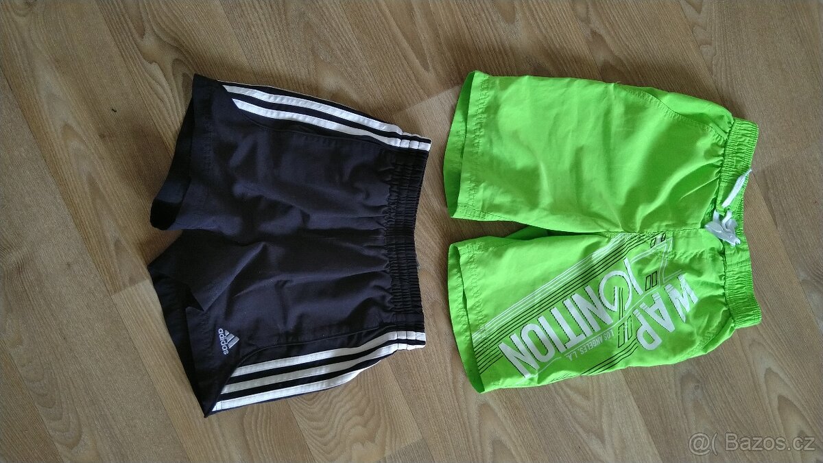 Kraťasy - šortky, vel 7-9 let