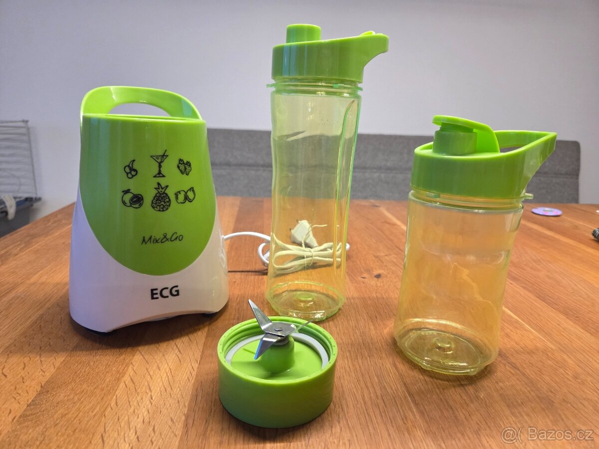 Smoothie maker, mixér ECG SM 364 Mix&Go