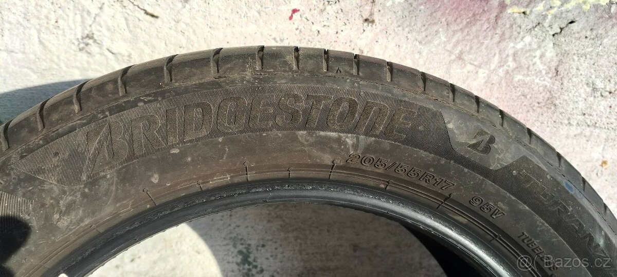 Bridgestone 205/55R17, 95V, E4