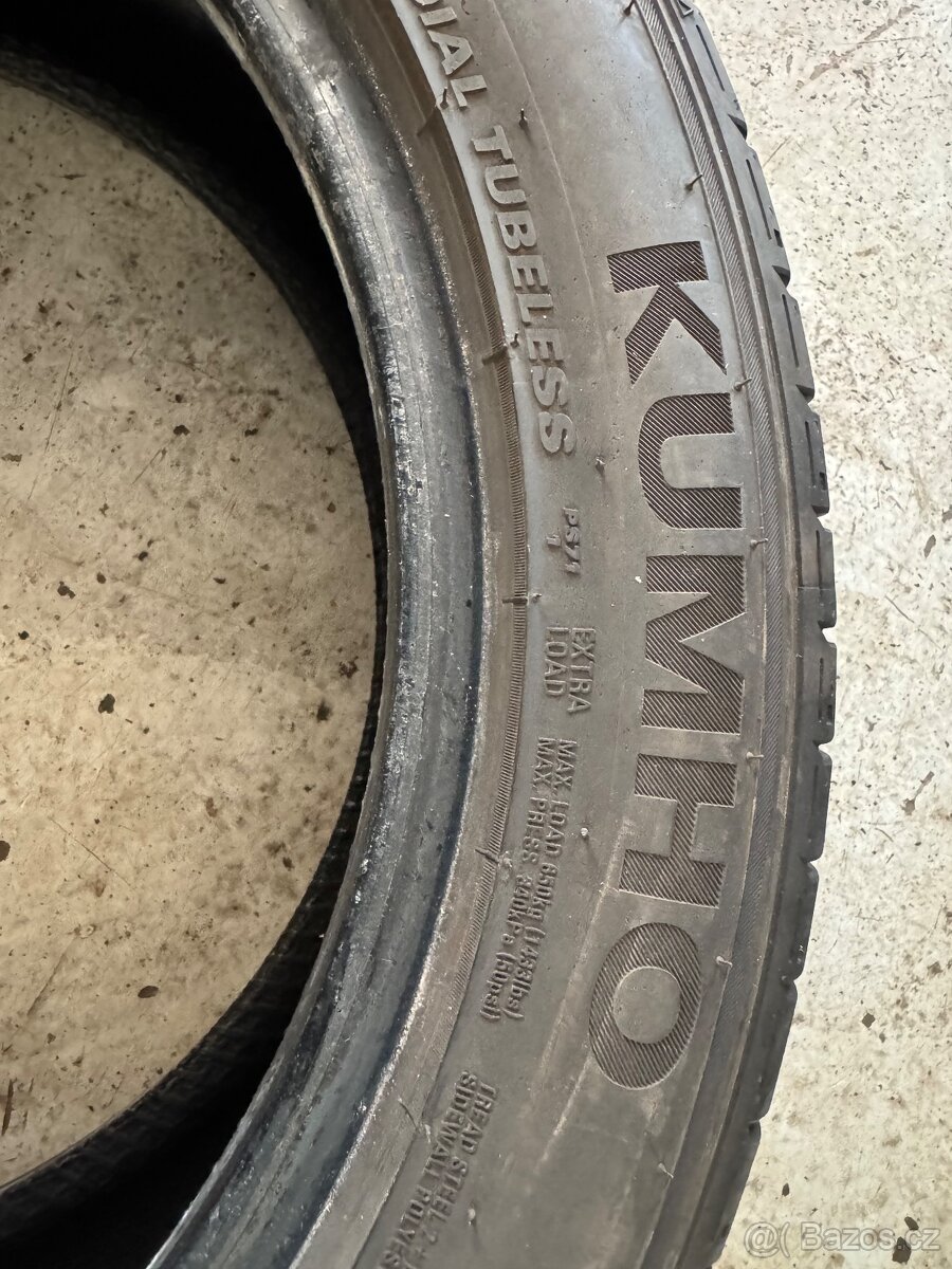 Koupím 1-2x pneu Kumho Ecsta PS 71 (205/50/R17)