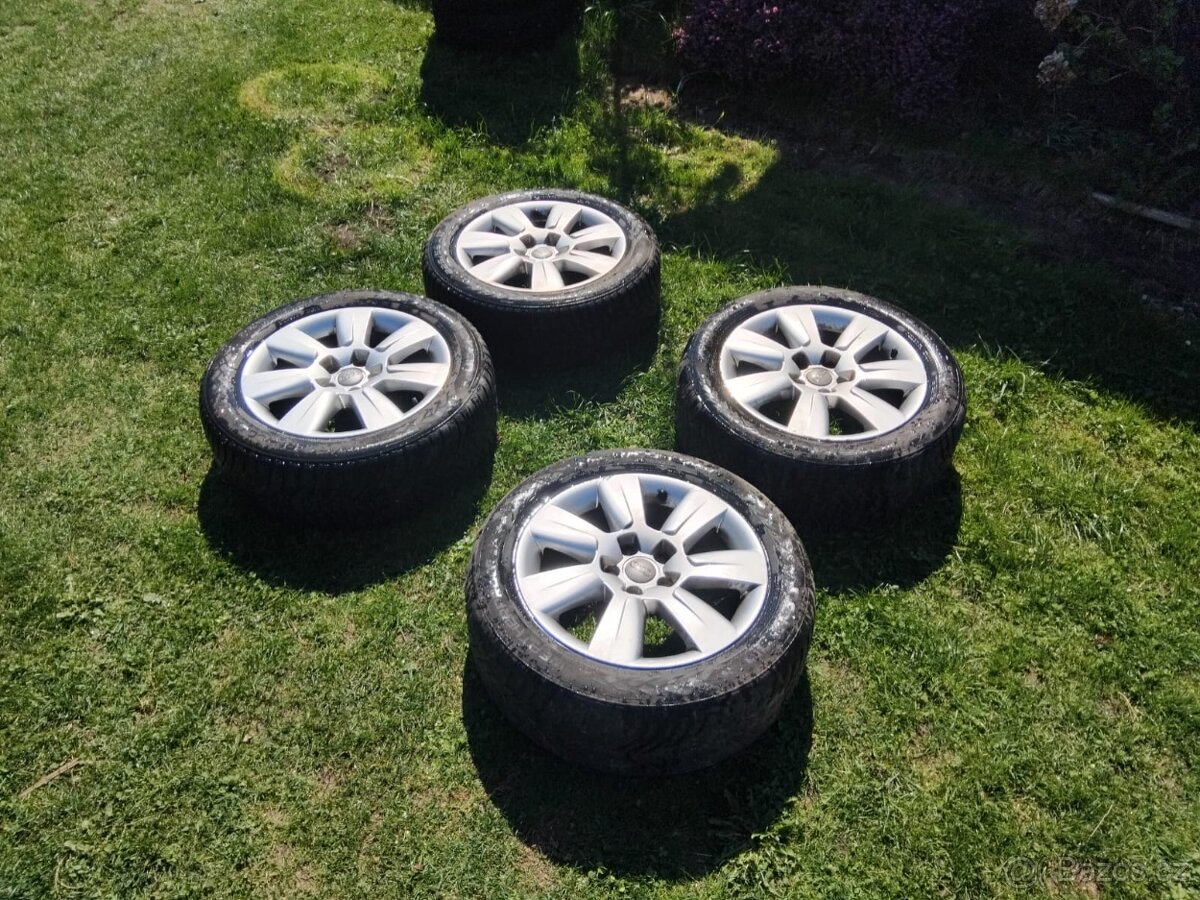 Litá kola 225/55R17 Audi A6