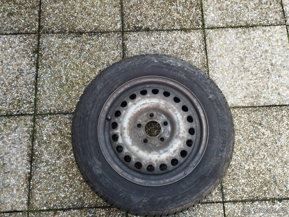 2x zimní pneu s disky Barum Polaris 195/65 R15