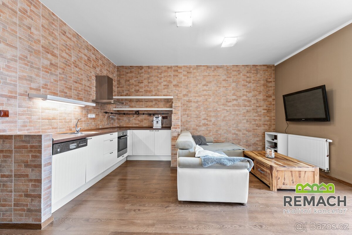 Prodej byty 3+kk- 86 m2 terasa 16 m2 - Uherské Hradiště