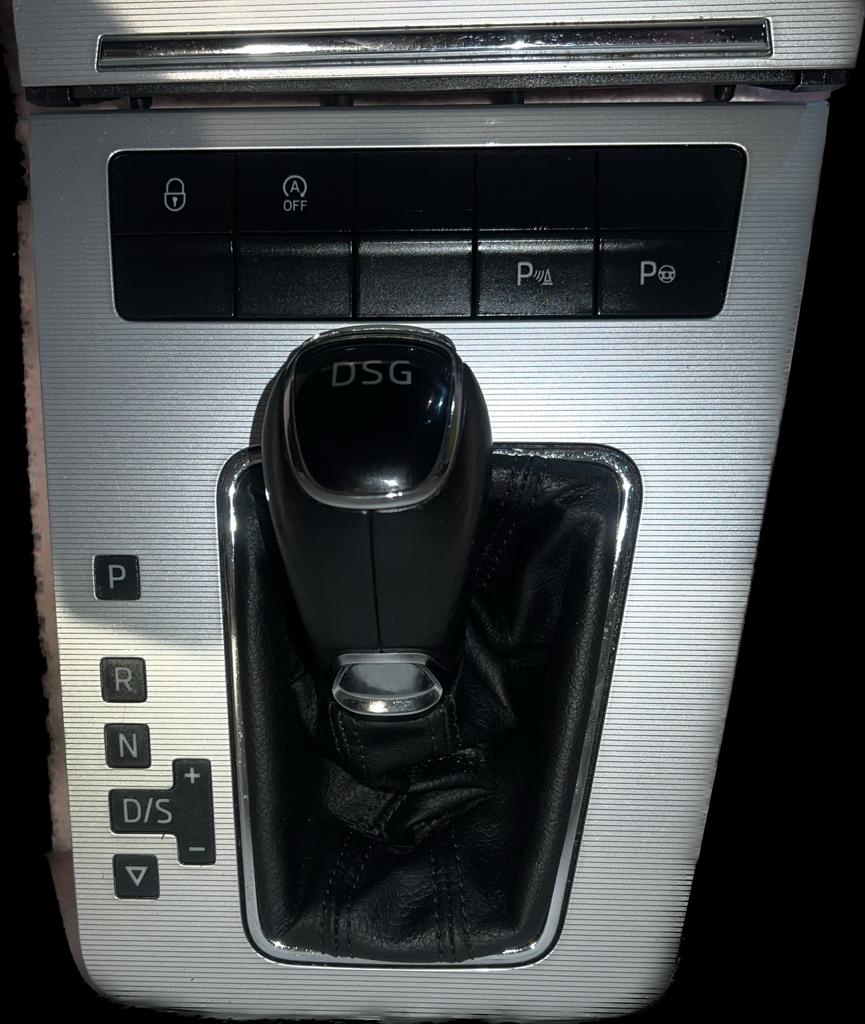 Řadící páka DSG Škoda Octavia 3