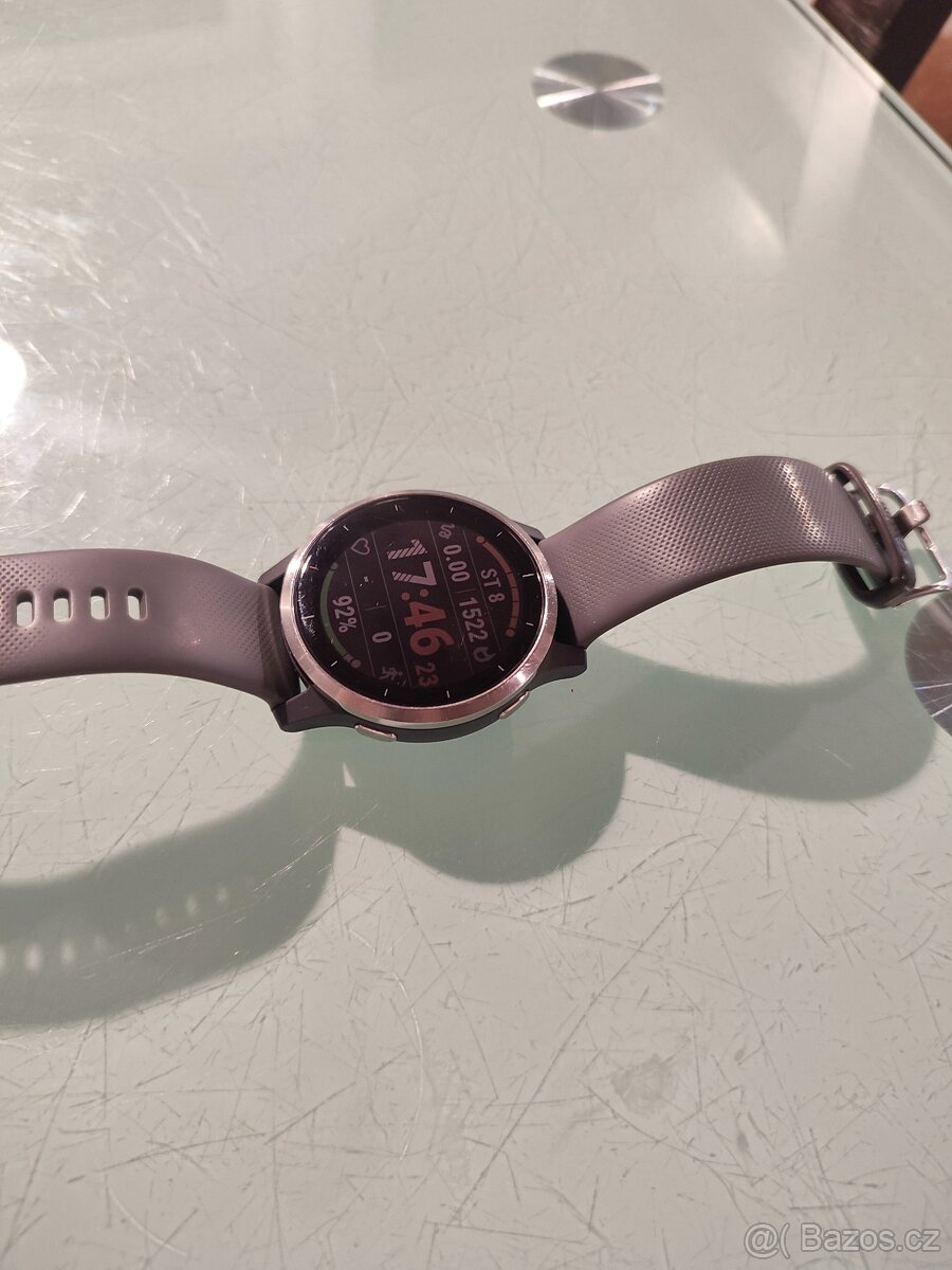 Chytré hodinky Garmin Vivoactive 4